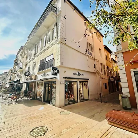 Apartment Charme Et Elegance - 2 Pieces - 200m Palais - Felix Faure - Vieux Port & Plages *